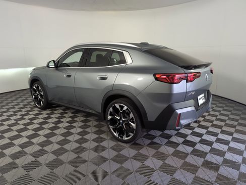 New 2025 BMW X2 xDrive28i w/ Premium Package image 3