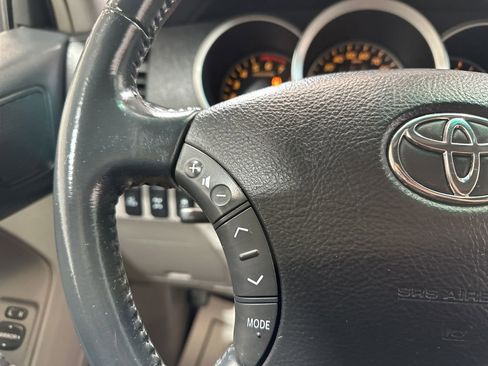 Used 2008 Toyota 4Runner Limited image 24