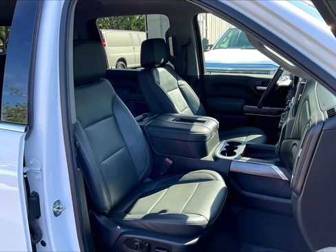 Used 2020 Chevrolet Silverado 2500 LTZ w/ LTZ Premium Package image 7