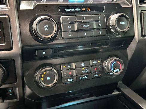 Used 2017 Ford F150 XLT w/ Equipment Group 302A Luxury image 22