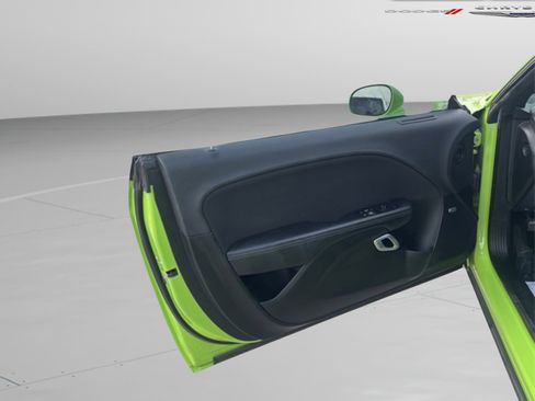 Used 2023 Dodge Challenger R/T w/ Blacktop Package image 10