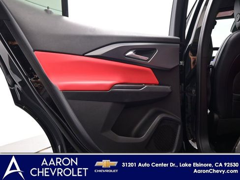 New 2025 Chevrolet Equinox EV RS FWD image 31