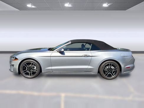 Used 2022 Ford Mustang Premium RWD image 2