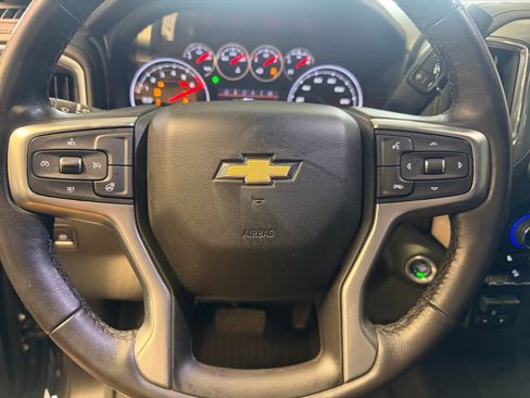 Used 2021 Chevrolet Silverado 1500 LT AWD/4WD image 13