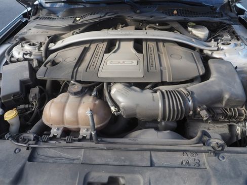 Used 2019 Ford Mustang GT Premium image 26