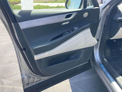 New 2026 Genesis GV80 2.5T Select AWD/4WD image 19