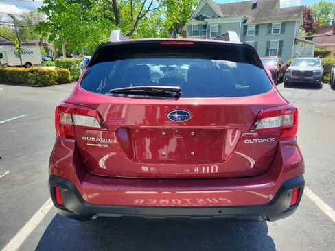 Used 2018 Subaru Outback 2.5i Limited AWD/4WD image 4