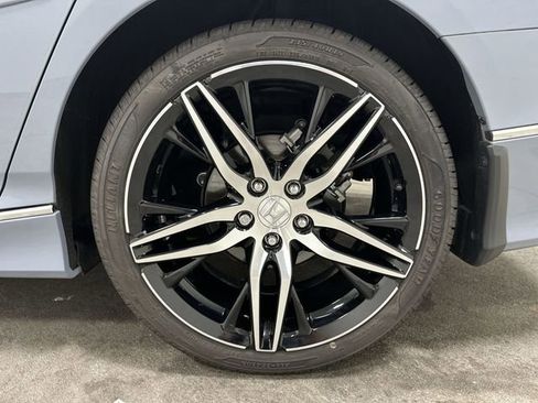 Used 2022 Honda Accord Touring image 14