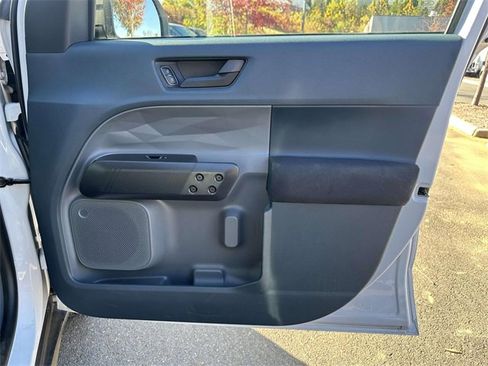 Used 2022 Ford Maverick XL w/ Equipment Group 100A Standard image 24