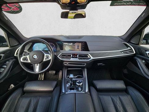 Used 2022 BMW X7 M50i AWD/4WD image 15