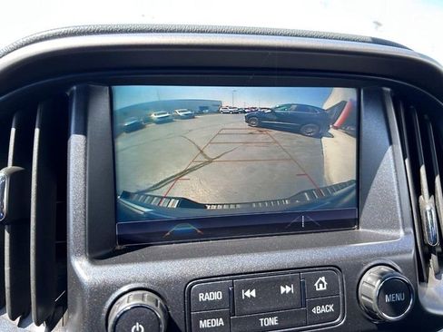 Used 2018 Chevrolet Colorado Z71 image 21