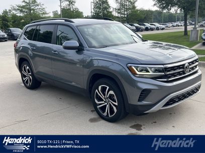 Used 2023 Volkswagen Atlas SE w/ Panoramic Sunroof Package