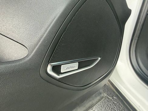 Used 2024 Buick Envision Preferred AWD/4WD image 9