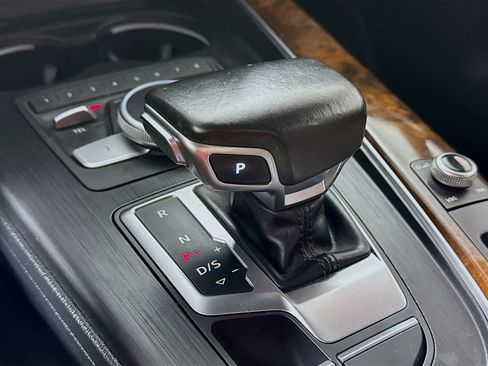 Used 2018 Audi A5 2.0T Premium Plus w/ Premium Plus image 19