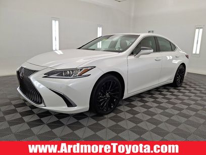 Used 2021 Lexus ES 300h w/ Luxury Package