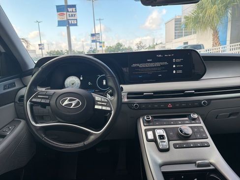 Used 2023 Hyundai Palisade SEL AWD/4WD image 14