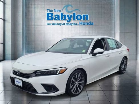 Used 2024 Honda Civic Touring image 1