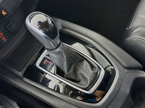 Used 2017 Nissan Rogue SL w/ SL Premium Package image 20