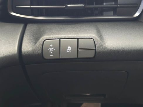 New 2026 Hyundai Elantra Sport FWD image 21