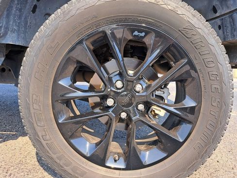 Used 2022 Jeep Wrangler Unlimited Sport image 27