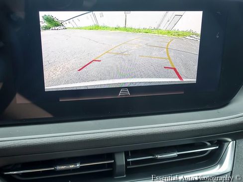 New 2026 Buick Envista Preferred FWD image 16