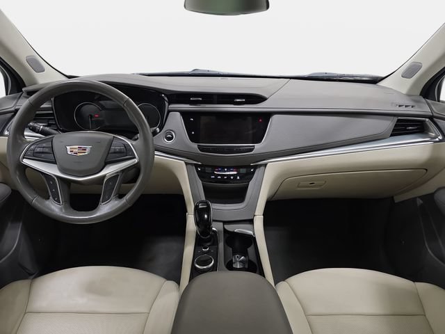 Used 2021 Cadillac XT5 Premium Luxury AWD/4WD image 10
