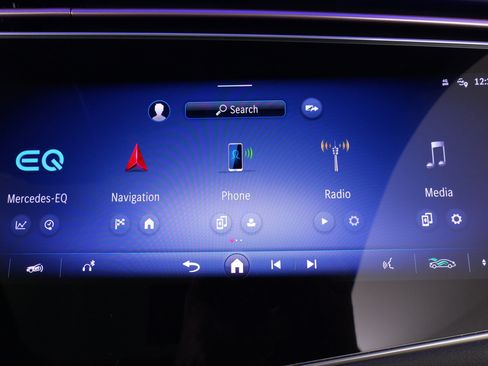 Used 2023 Mercedes-Benz EQS 580 4MATIC SUV image 72