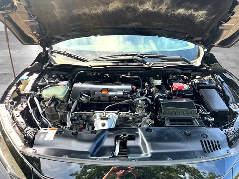 Used 2019 Honda Civic LX image 10
