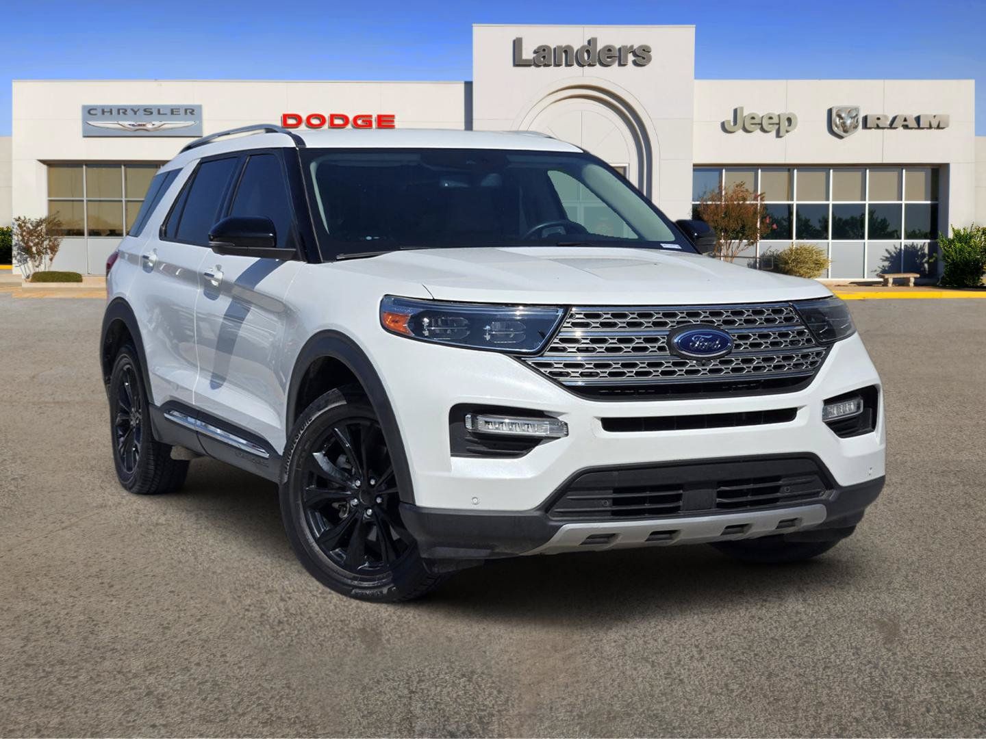 Used 2021 Ford Explorer Limited w/ Equipment Group 301A AWD/4WD image 1