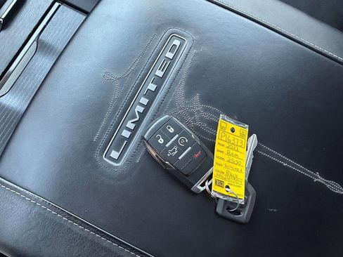 Used 2022 RAM 2500 Limited image 31