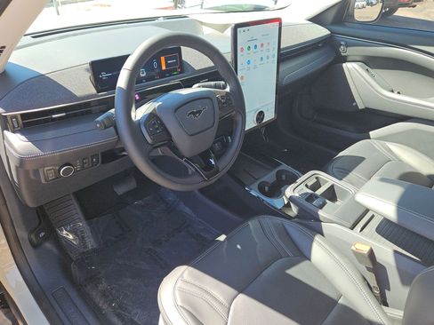 New 2025 Ford Mustang Mach-E Premium image 8