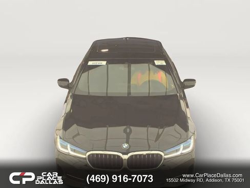 Used 2021 BMW 530i w/ Convenience Package RWD image 3
