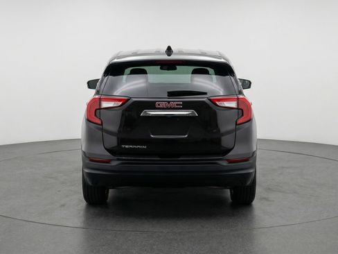 Used 2024 GMC Terrain SLE FWD image 7
