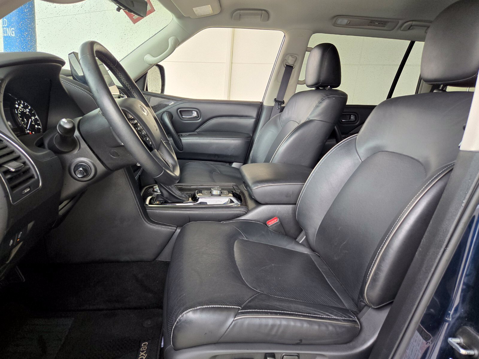 Used 2024 INFINITI QX80 Luxe AWD/4WD image 13