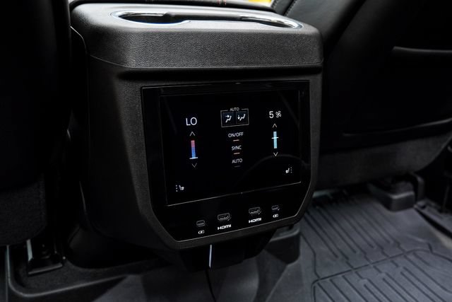 Used 2026 GMC Yukon AT4 Ultimate AWD/4WD image 72