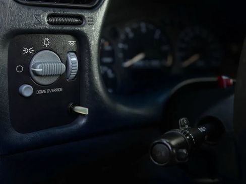 Used 2004 Chevrolet Blazer LS w/ Preferred Equipment Group image 15