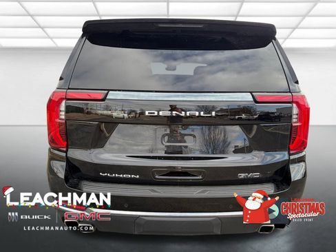 Certified 2025 GMC Yukon Denali Ultimate image 6
