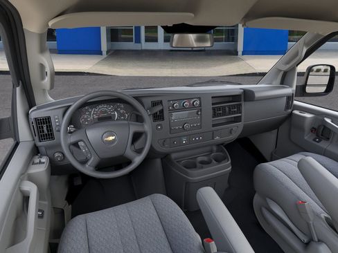 New 2025 Chevrolet Express 3500 w/ Power Convenience Package image 41