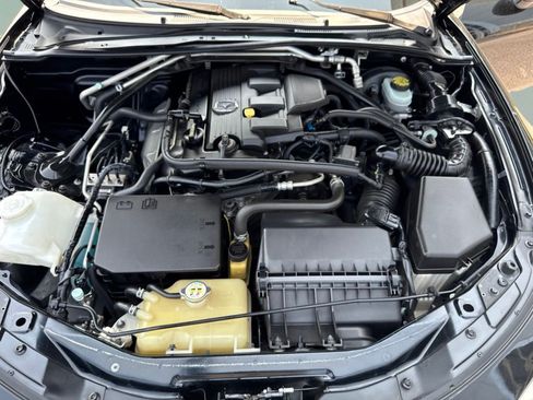 Used 2015 MAZDA MX-5 Miata Grand Touring RWD image 17