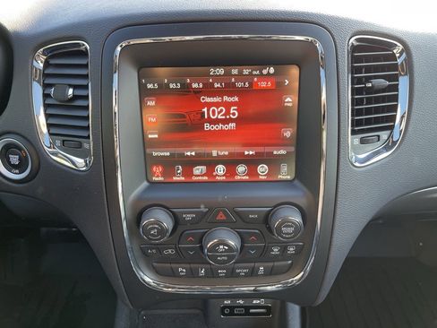 Used 2017 Dodge Durango R/T w/ Technology Group image 10