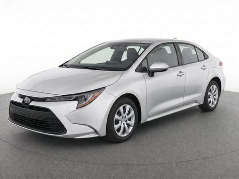 Used 2024 Toyota Corolla LE FWD image 8