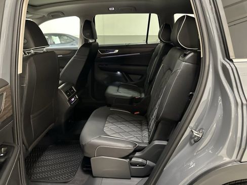 New 2026 Volkswagen Atlas SEL Premium R-Line AWD/4WD image 22