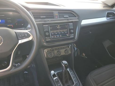 Used 2023 Volkswagen Tiguan S image 19