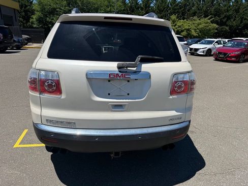 Used 2012 GMC Acadia SLT w/ LPO, 'HIT The Road' Package AWD/4WD image 6