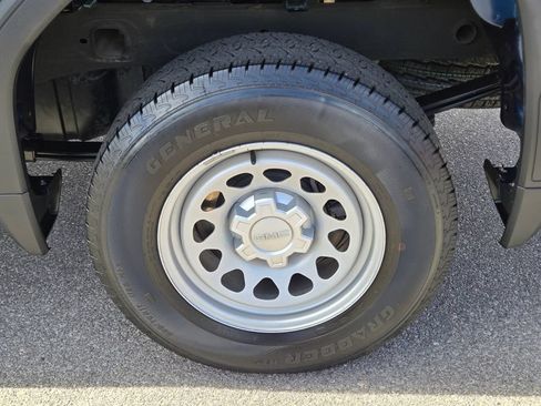 Used 2022 GMC Sierra 1500 Pro RWD image 10