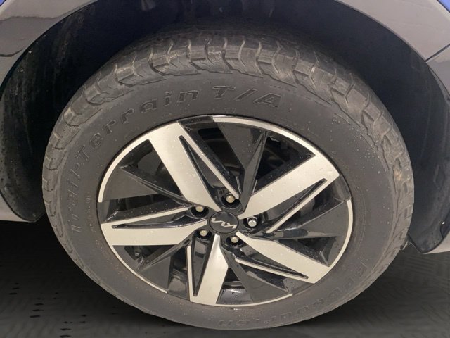 Used 2023 Kia Sorento S w/ Panoramic Sunroof Package FWD image 38