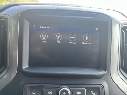 Used 2019 Chevrolet Silverado 1500 Custom Trail Boss w/ Custom Convenience Package AWD/4WD image 14