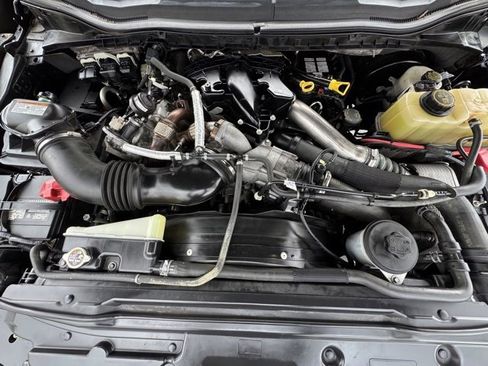 Used 2019 Ford F250 XLT image 11