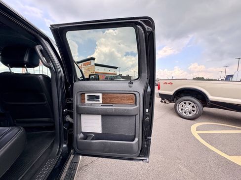 Used 2014 Ford F150 Lariat w/ Equipment Group 501A Mid AWD/4WD image 27