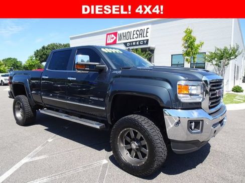 Used 2018 GMC Sierra 2500 SLT w/ Duramax Plus Package AWD/4WD image 1